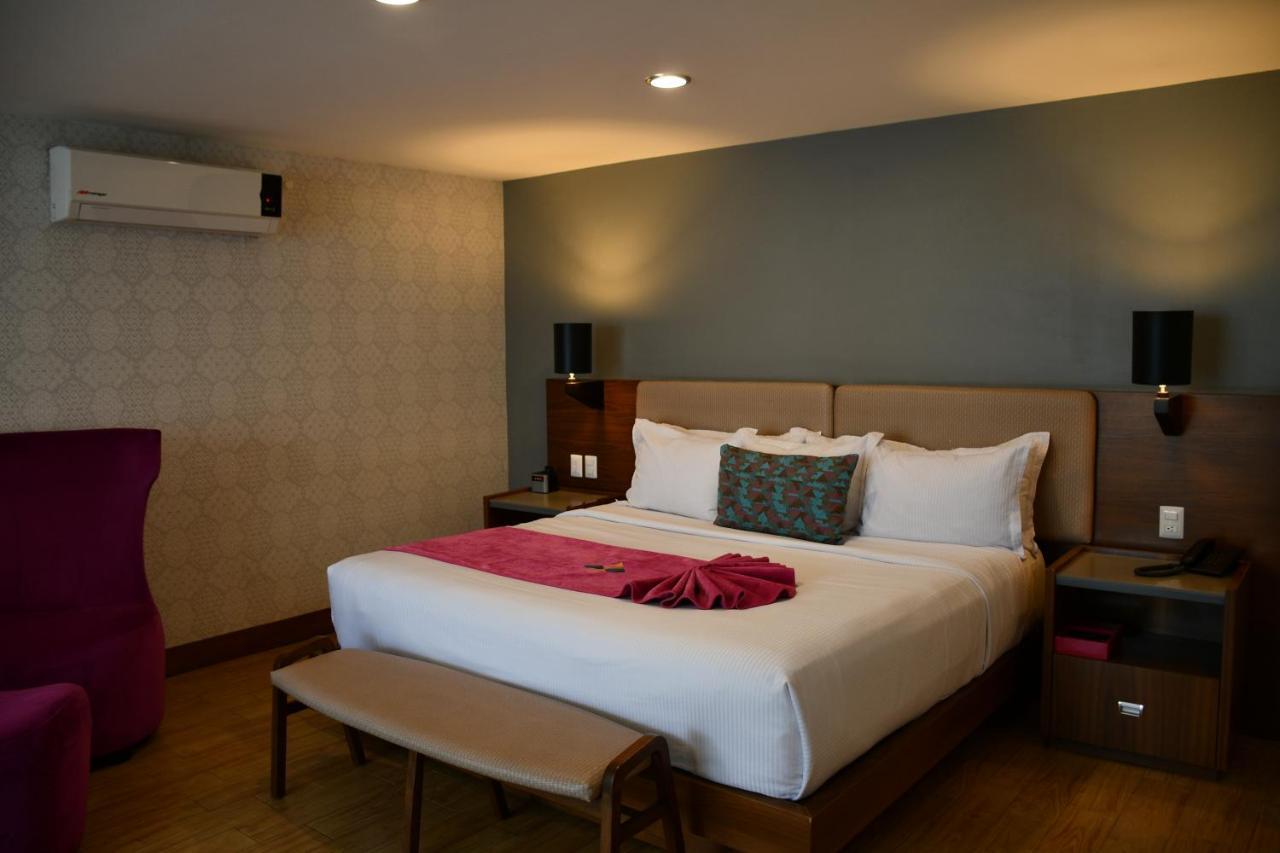 Fch Hotel Expo Adults Only Guadalajara Luaran gambar